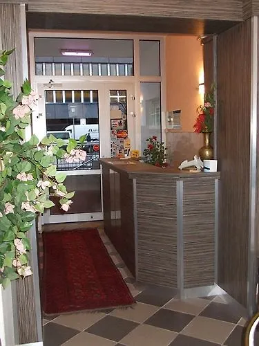 Itm Hotel Oase 2*